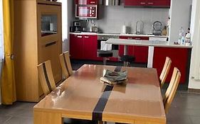 Logement calme et spacieux avec terrasses